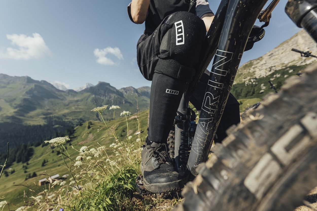 MTB Schienbeinschoner S-Sleeve Amp Unisex