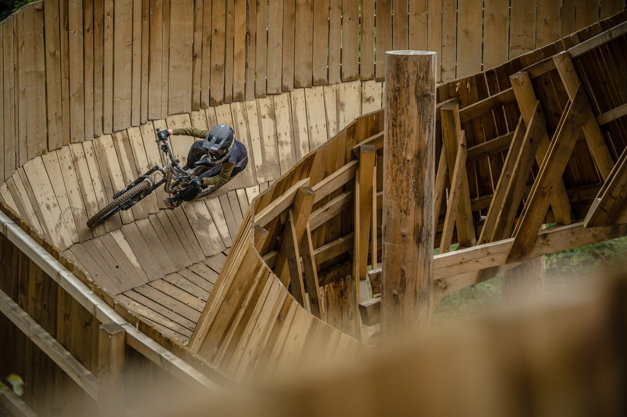 MTB Helmet Fullface Scrub Amp