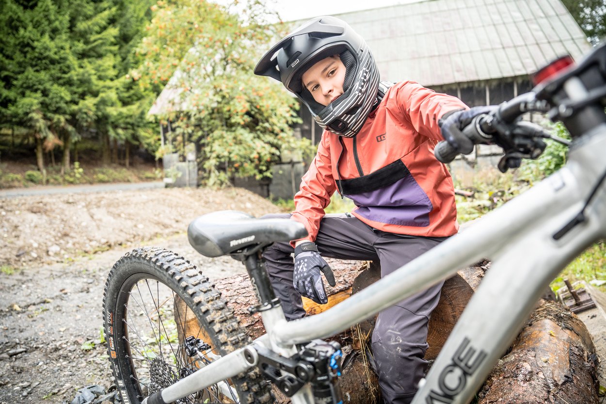 MTB Anorak Shelter 2.5L Kinder