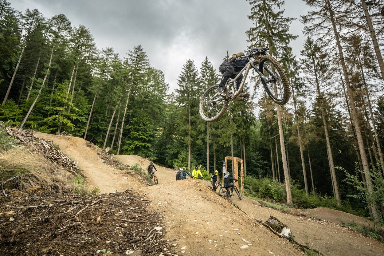 MTB Pants Scrub Amp BAT Kinder